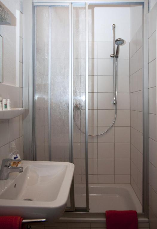 Zur Rheinschanz Bad Honningen Exterior foto